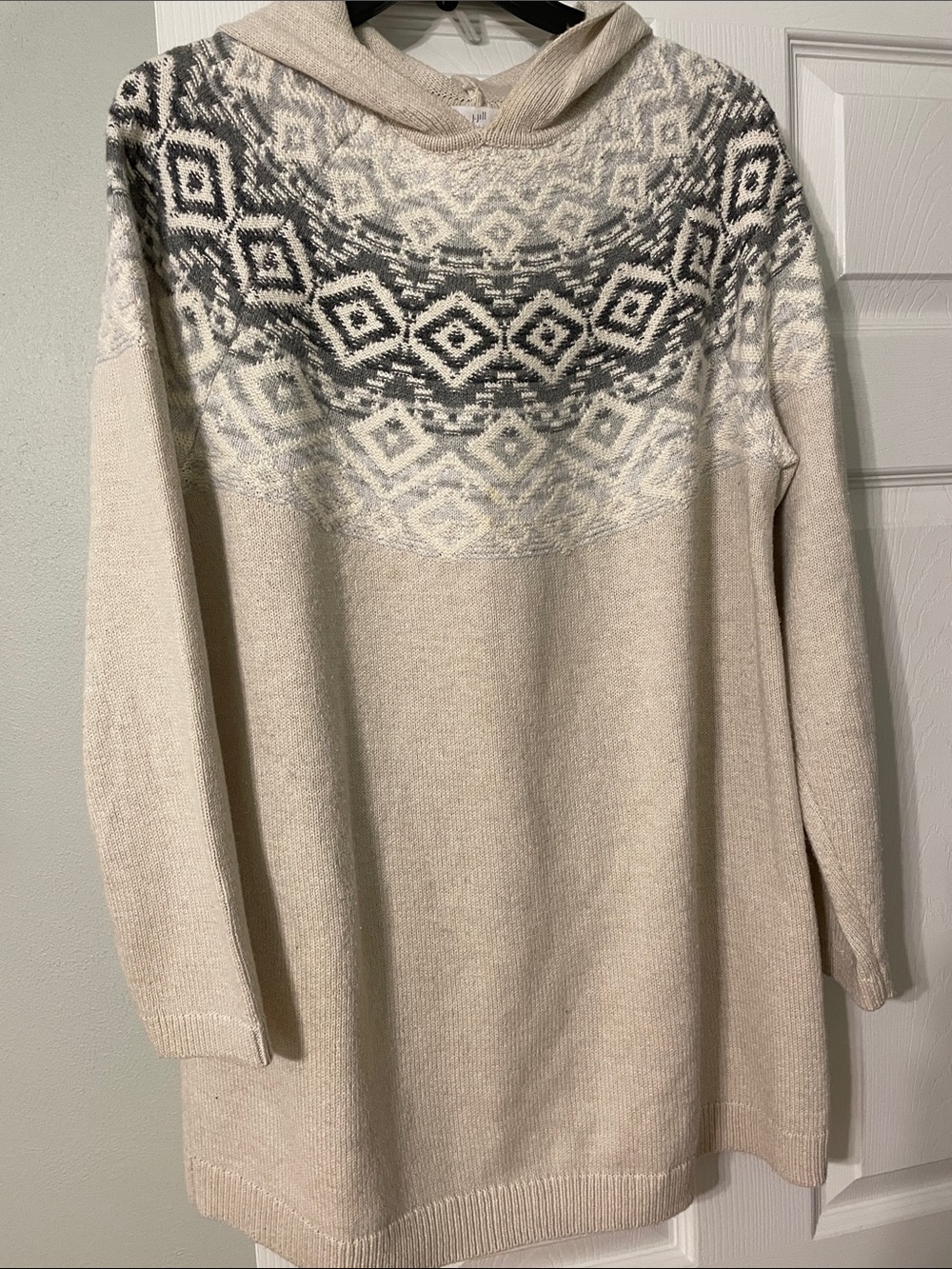 J.Jill Cream Color Hooded Fair Isle hooded tunic Sweater in charcoal and cream